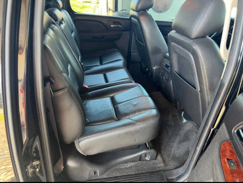 2011 Chevrolet Avalanche LT