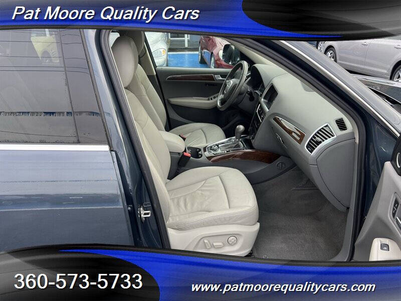 2011 Audi Q5 2.0T quattro Premium Plus