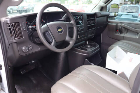 2021 Chevrolet Express 3500