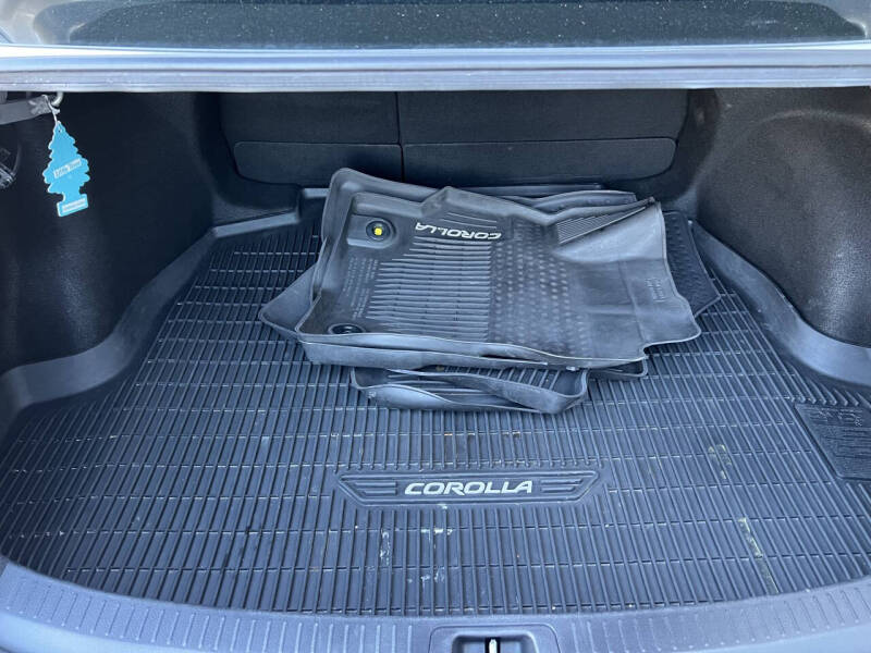 2020 Toyota Corolla SE