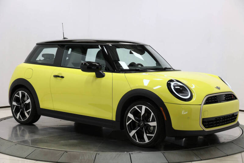 2025 MINI Hardtop 2 Door
