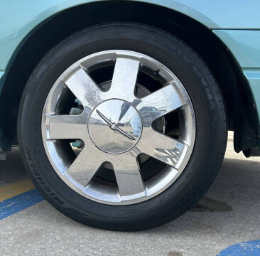 2002 Ford Thunderbird Deluxe