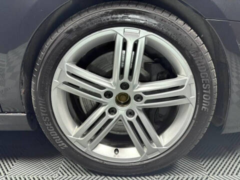 2013 Volkswagen Golf R 4Motion