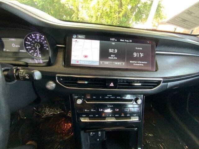 2020 Kia Cadenza Technology