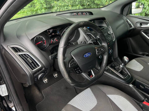 2016 Ford Focus ST