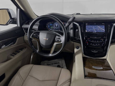 2019 Cadillac Escalade Luxury