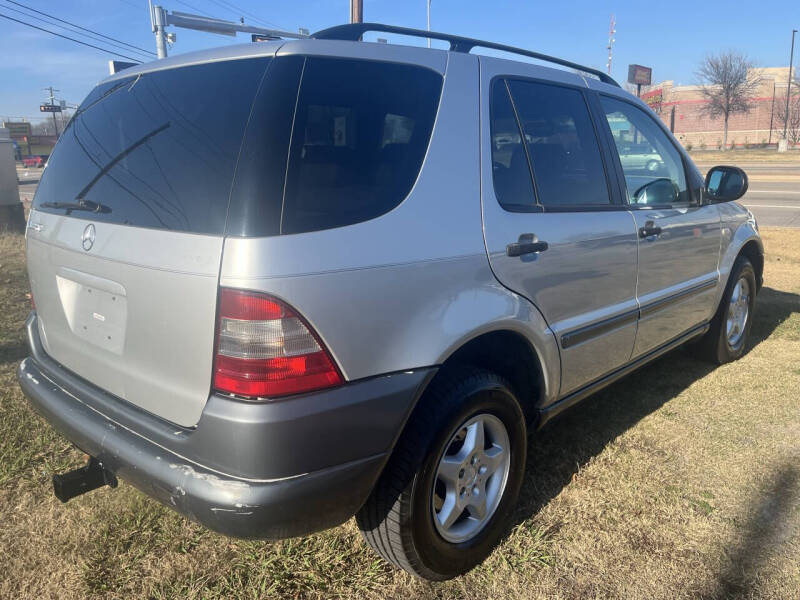 1999 Mercedes-Benz M-Class ML 320