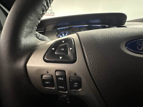 2017 Ford Taurus SEL