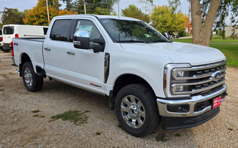 2026 Ford F-350 Super Duty King Ranch's photo