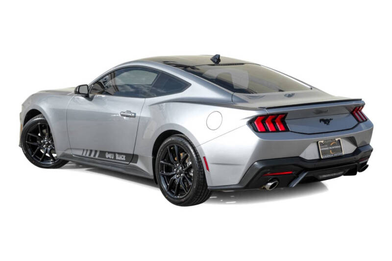 2024 Ford Mustang EcoBoost
