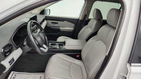 2023 Honda Pilot Touring