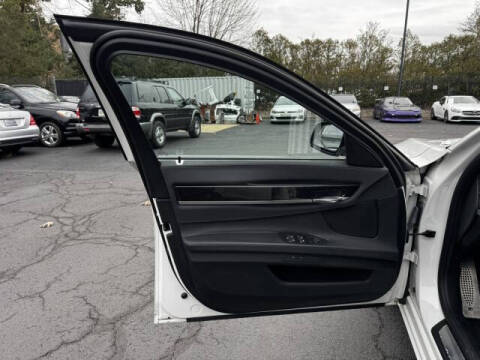 2013 BMW 7 Series 740Li xDrive