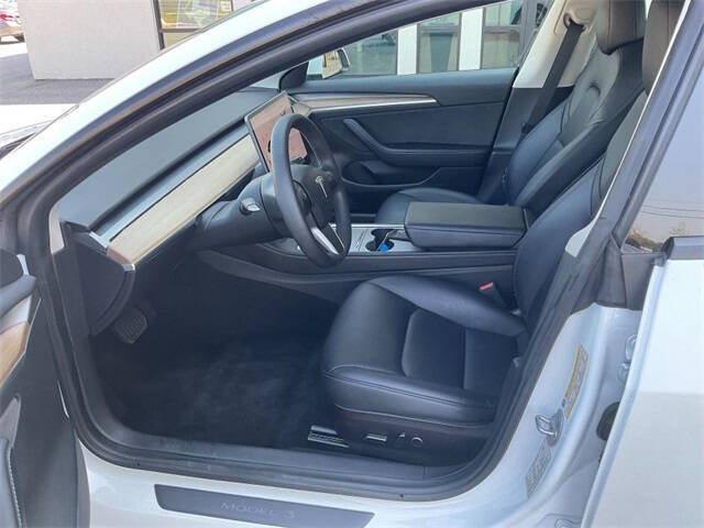 2021 Tesla Model 3 Standard Range Plus