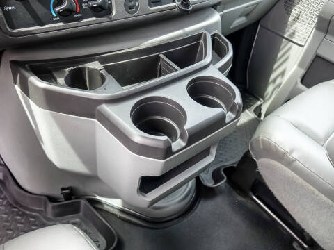 2022 Ford E-Series