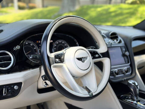 2017 Bentley Bentayga