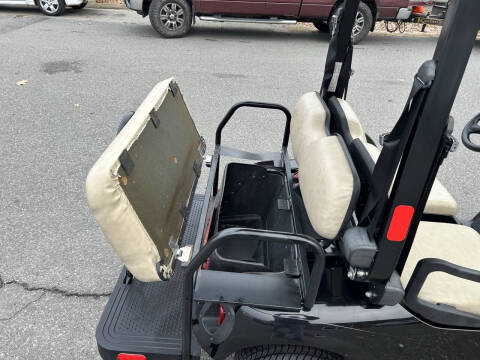 2011 EZ-GO Four Seater 2FIVE