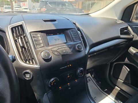 2019 Ford Edge SE