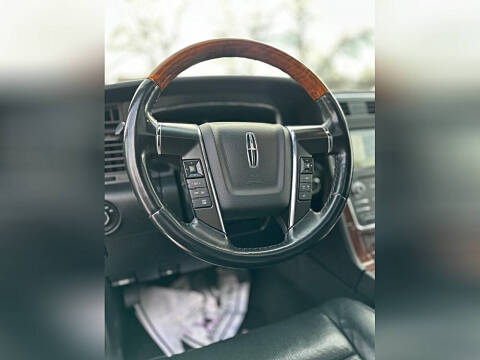 2016 Lincoln Navigator L Select