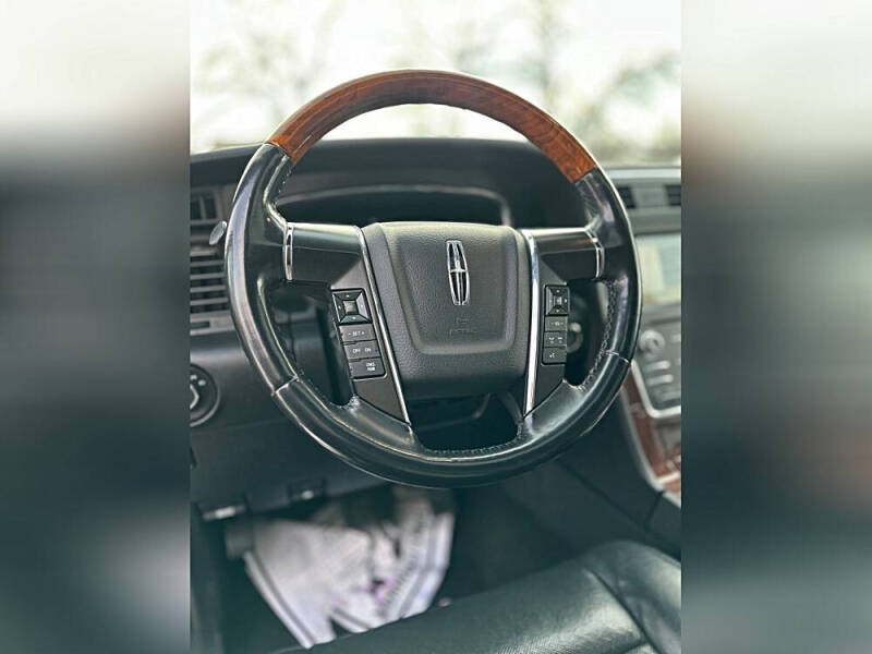 2016 Lincoln Navigator L Select