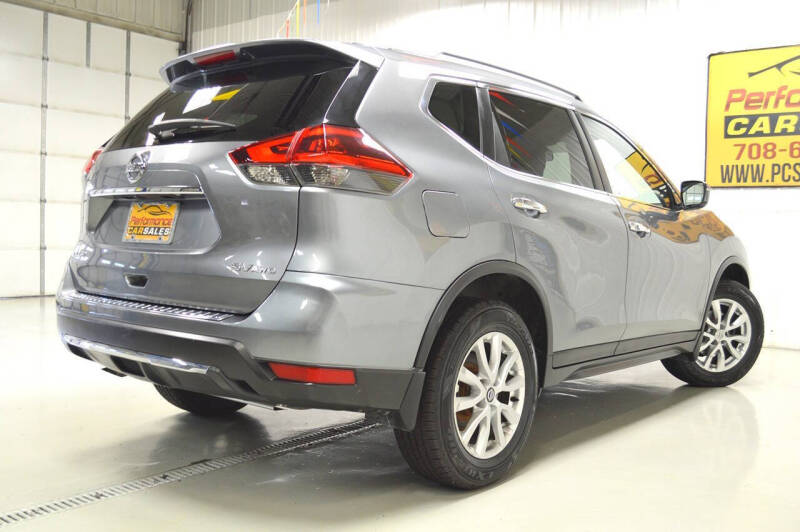 2018 Nissan Rogue SV