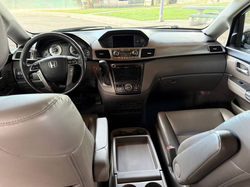 2015 Honda Odyssey Touring Elite