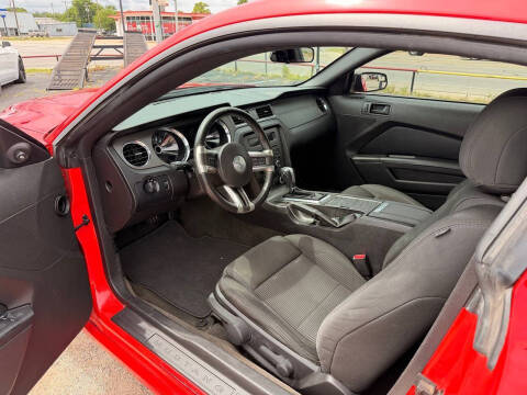 2014 Ford Mustang V6