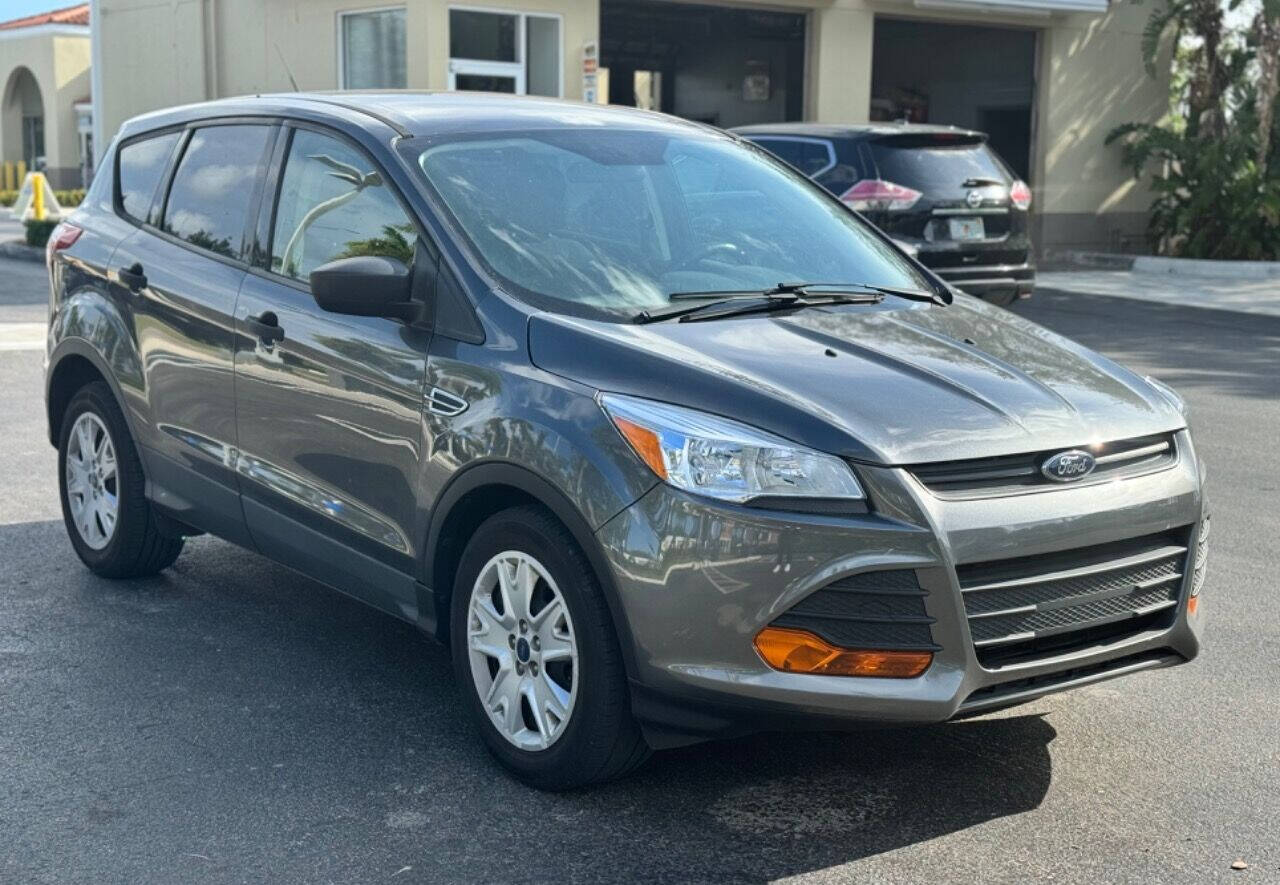 2015 Ford Escape for sale at Carisma Auto Dealer in Miramar, FL