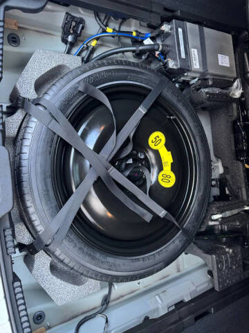 2023 Volvo XC60 B5 Ultimate Bright Theme