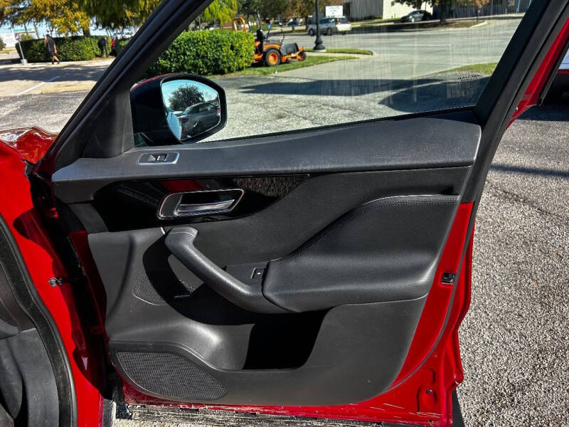 2020 Jaguar F-PACE 25t Premium