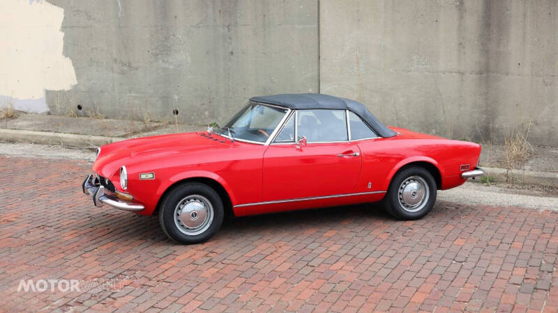 1973 FIAT 124 Spider