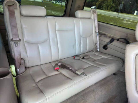 2005 GMC Yukon XL 1500 SLT