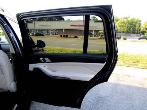 2019 BMW X7 xDrive40i