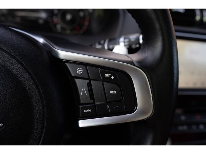 2020 Jaguar F-PACE Checkered Flag Limited Edition