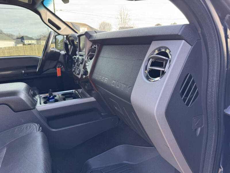 2015 Ford F-350 Super Duty Lariat