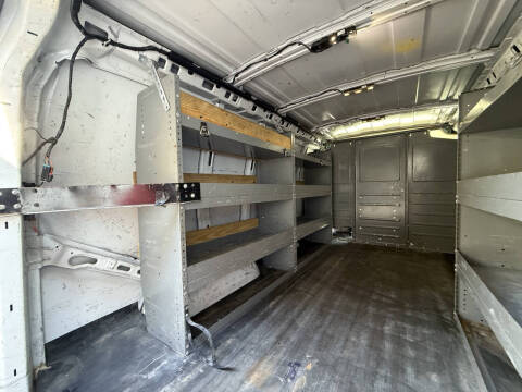 2017 Chevrolet Express 2500