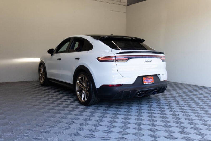 2022 Porsche Cayenne Turbo GT