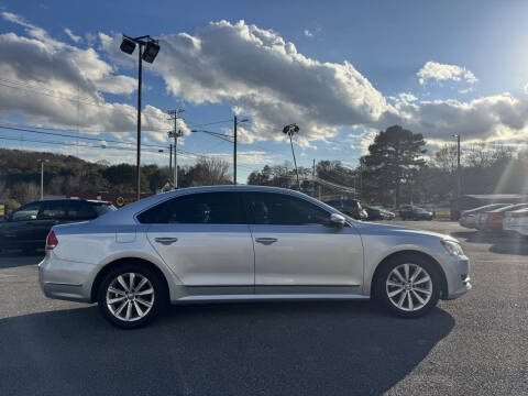 2012 Volkswagen Passat SEL