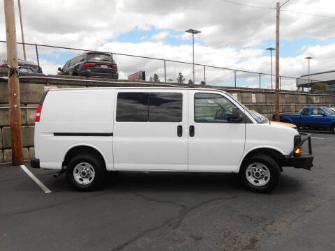 2013 GMC Savana 3500