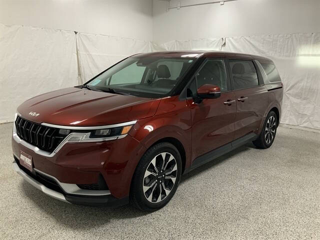 2022 Kia Carnival EX