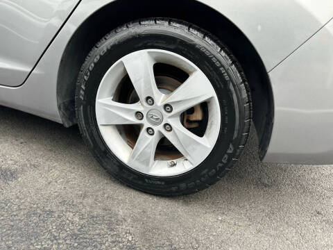 2011 Hyundai Elantra