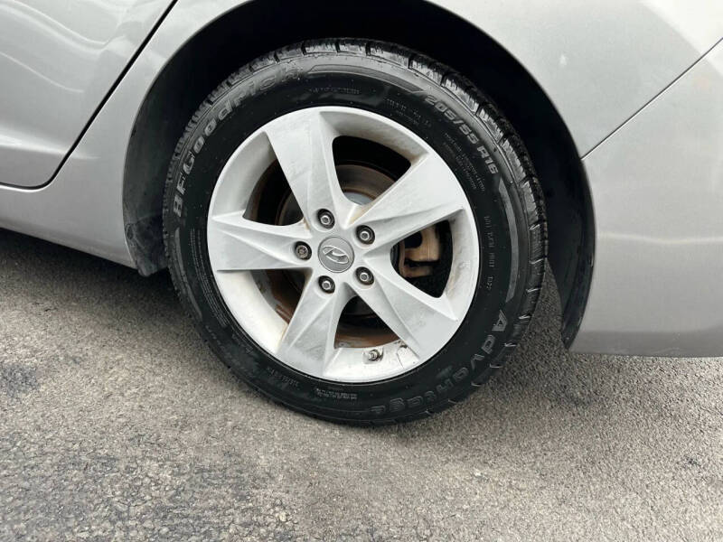 2011 Hyundai Elantra