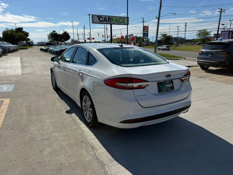 2017 Ford Fusion SE