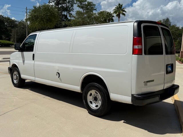 2021 Chevrolet Express 2500