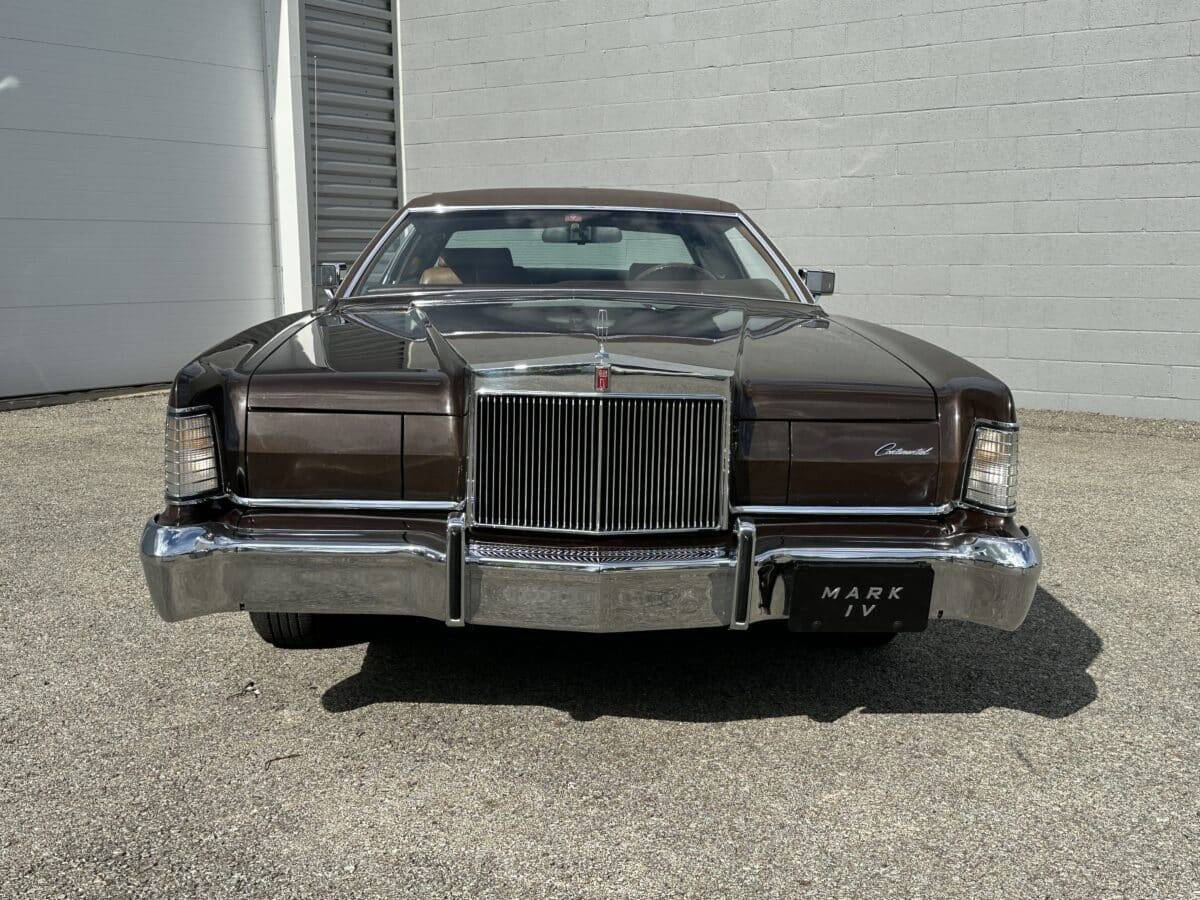 1973 Lincoln Continental 70