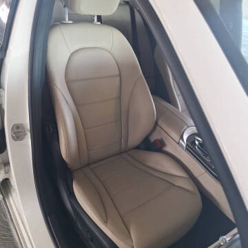 2015 Mercedes-Benz C-Class C 300