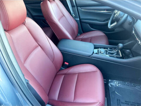 2025 Mazda Mazda3 Hatchback 2.5 S Carbon Edition