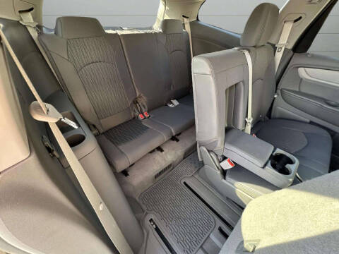 2016 Chevrolet Traverse LS