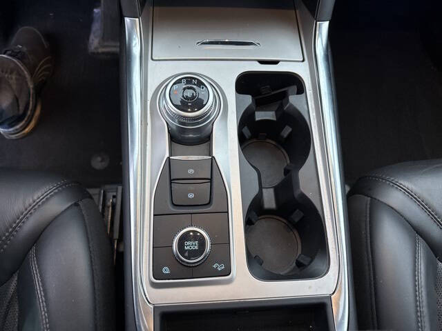 2022 Ford Explorer Hybrid Platinum