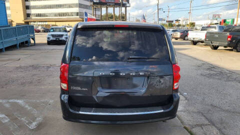 2013 Dodge Grand Caravan SE