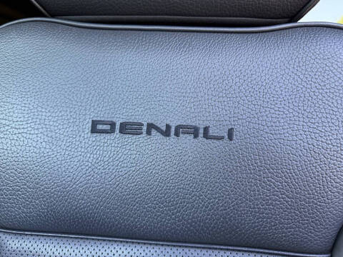 2021 GMC Yukon XL Denali